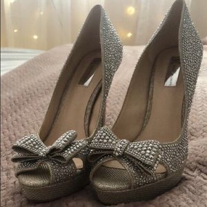 Brand new INC. by Macy’s pumps!
